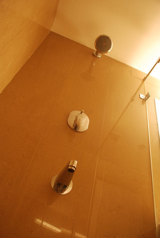 Pla Krishna Inn Tiruchirappalli Room photo